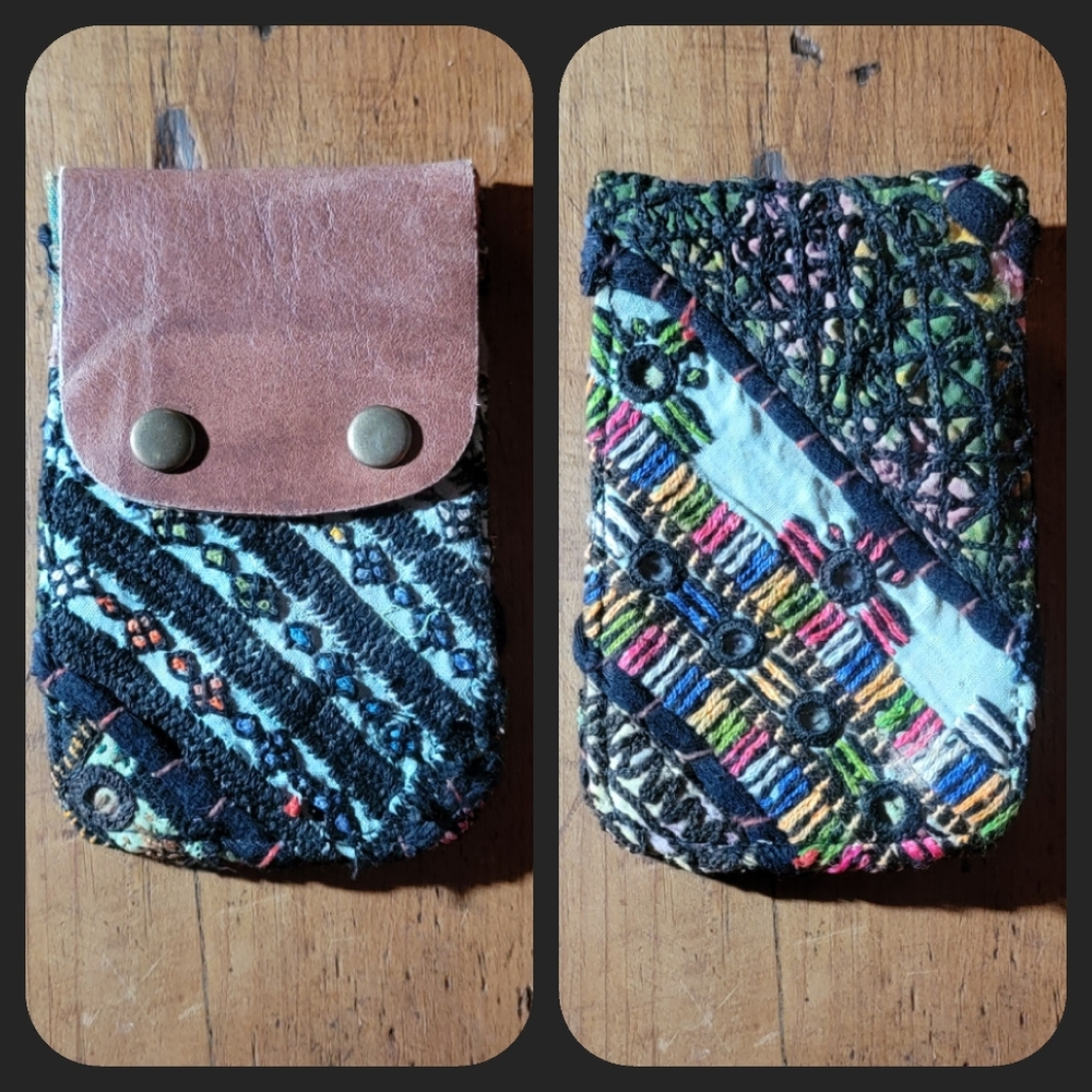 🪬🍄 Free People Boho Embroidered Repurposed vtg banjara hippie Wallet card case